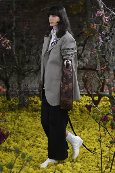 Look 55